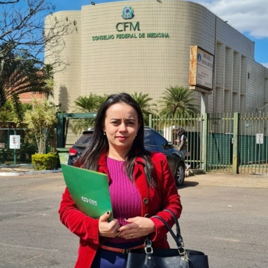 Enmanuely Soares - Advogada em Direito Médico 2022 Enmanuely Soares - Advogada em Direito Médico 2022